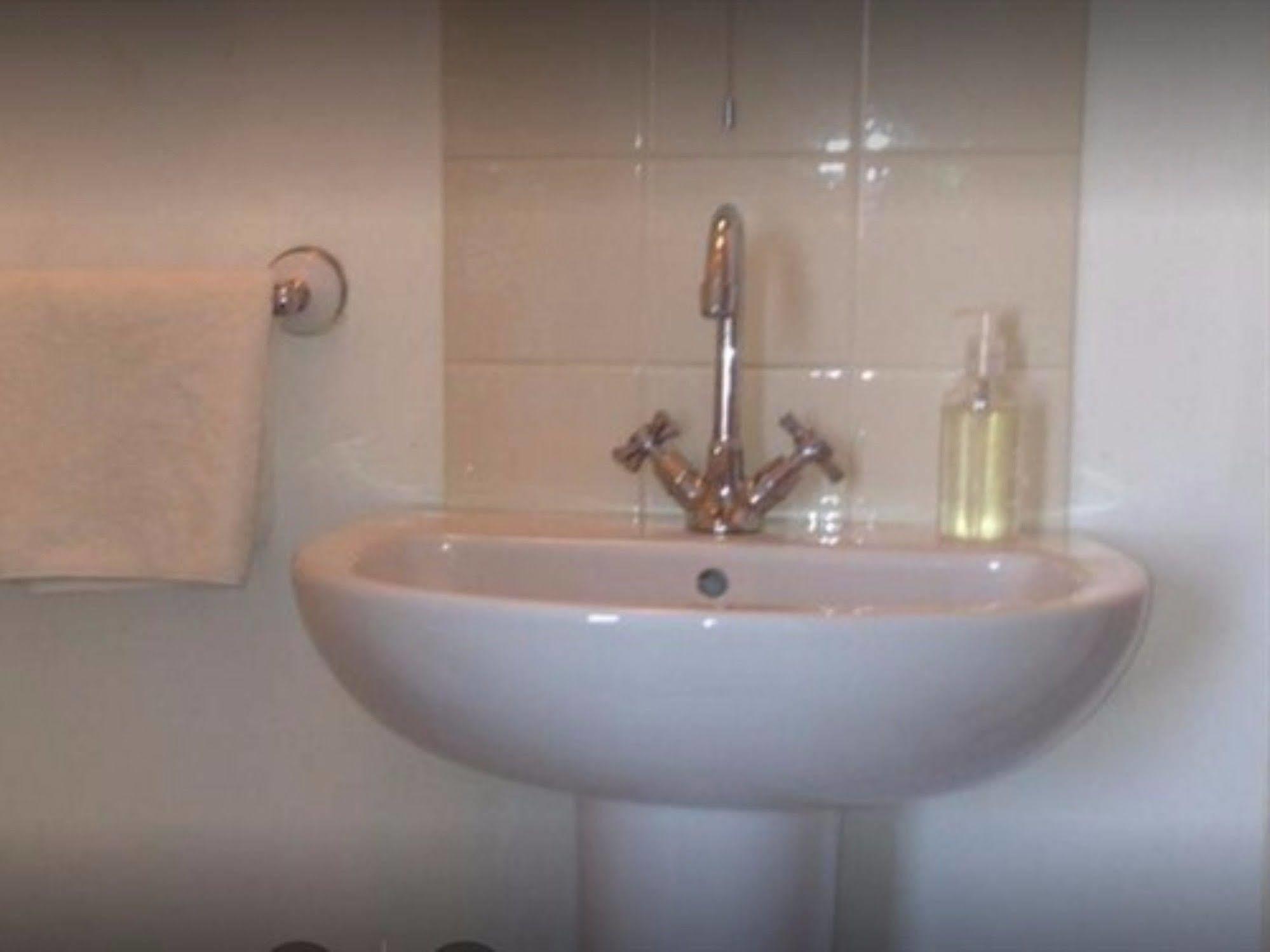Lifestyle Hotel - Russell Square Brighton Екстериор снимка