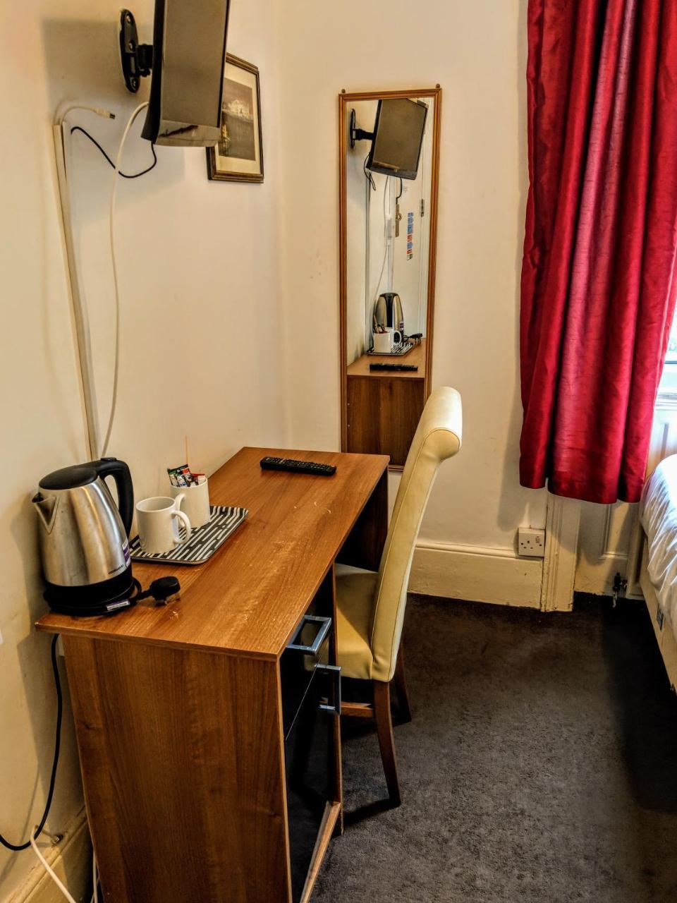 Lifestyle Hotel - Russell Square Brighton Екстериор снимка