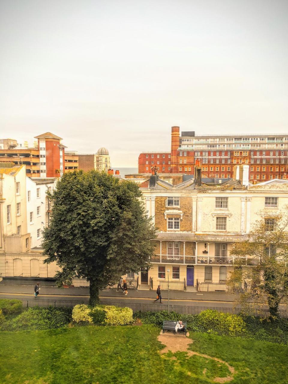 Lifestyle Hotel - Russell Square Brighton Стая снимка