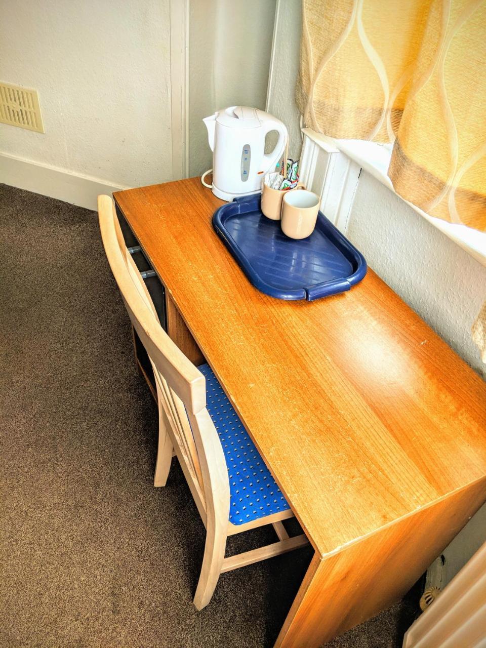 Lifestyle Hotel - Russell Square Brighton Стая снимка