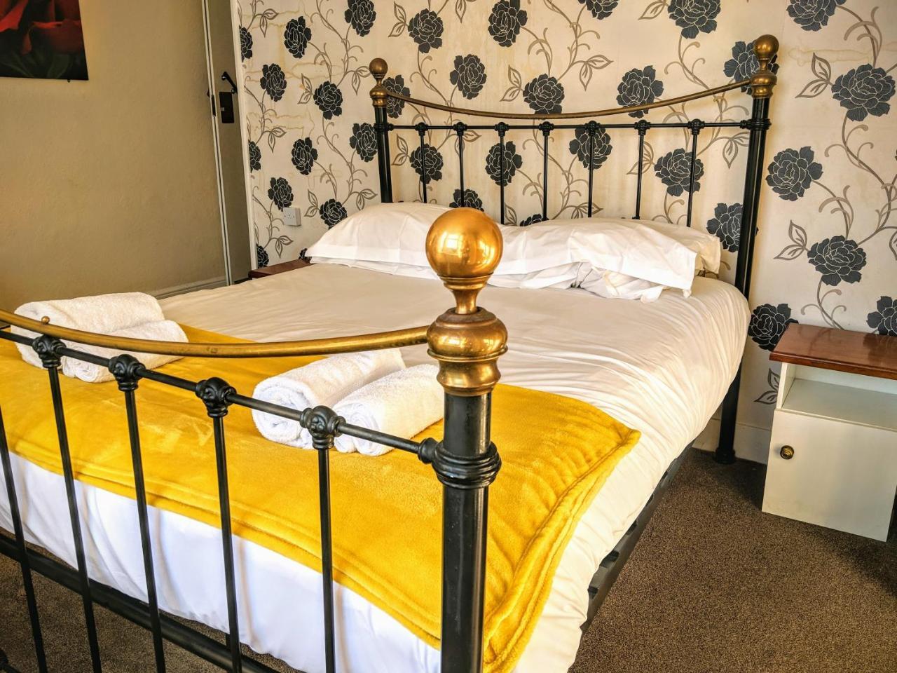 Lifestyle Hotel - Russell Square Brighton Екстериор снимка