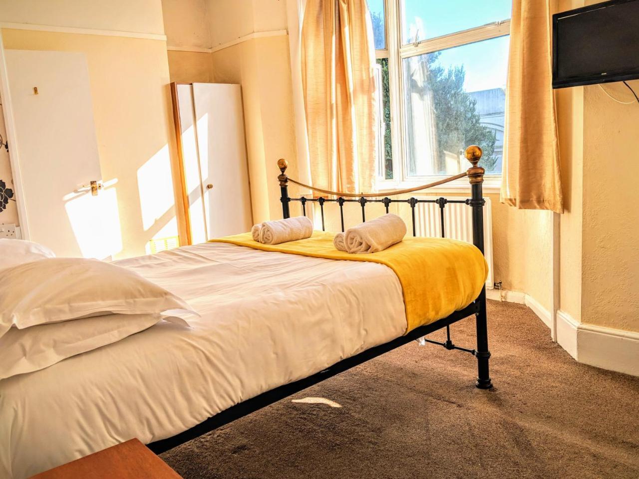 Lifestyle Hotel - Russell Square Brighton Стая снимка